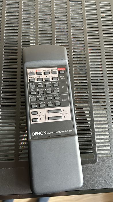 Denon amplitunerr DRA-1000
