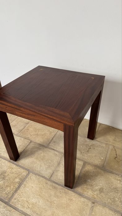 Mesa em Madeira Maciça Restaurada | 70 x 70 cm