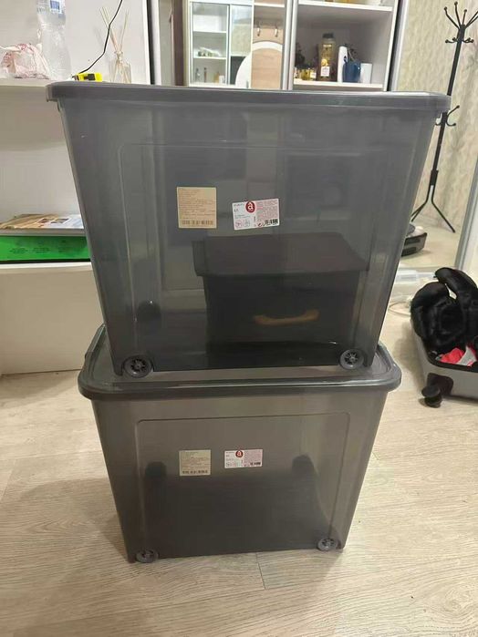 Контейнер пластиковый с крышкой