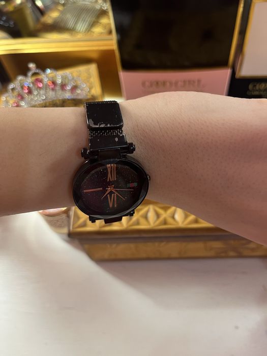 Часы женские gucci.