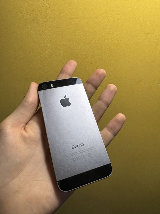 iPhone 5s 32gb в хорошому стані