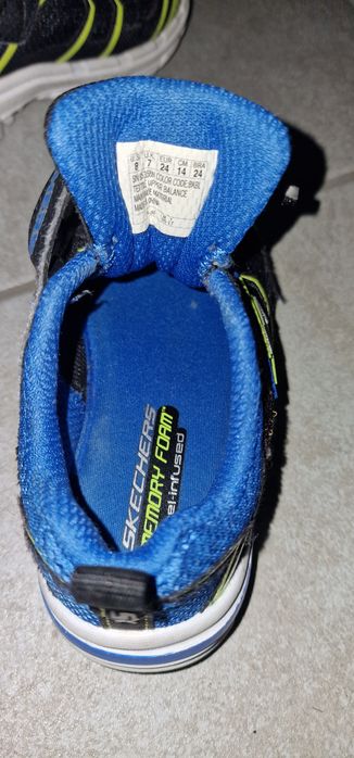 Tenis azuis menino