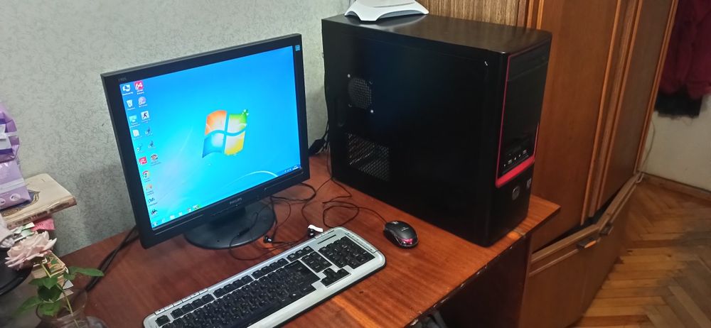Продаю комп'ютер весь комплект