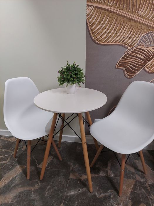 посуточно новострой у метро Дворец Спорта Новые Дома комунал рынок