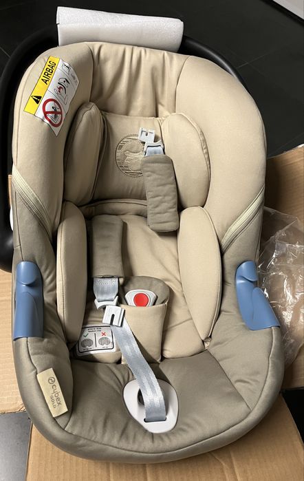 Cadeira auto Aton M I-Size i + Auto Sirona M2 + Base Cybex