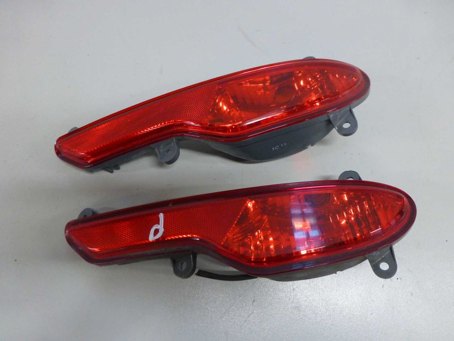 KIA CEED lift HB 09-11r lampa PRAWY TYŁ lampka zderzaka przeciwgielna