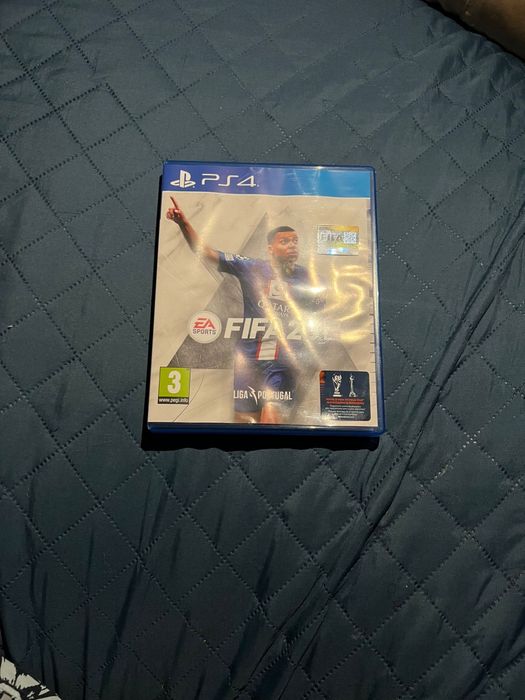 Este e um fifa 23 em bom estado