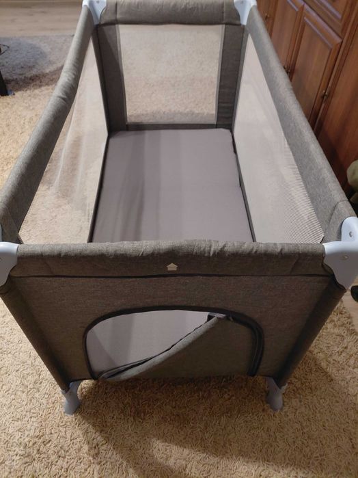 Łóżeczko turystyczne