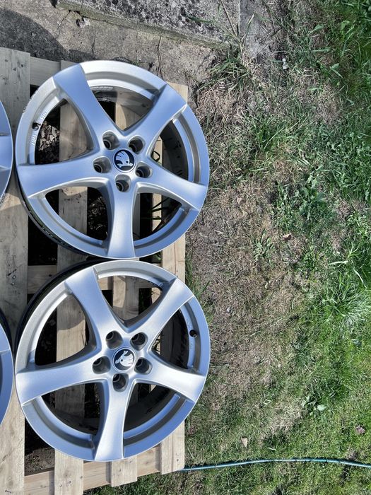 4xfelga aluminiowa 17” SKODA/VW/SEAT/AUDI (5x112 ET40)