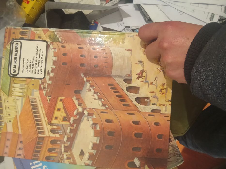 Livro de história