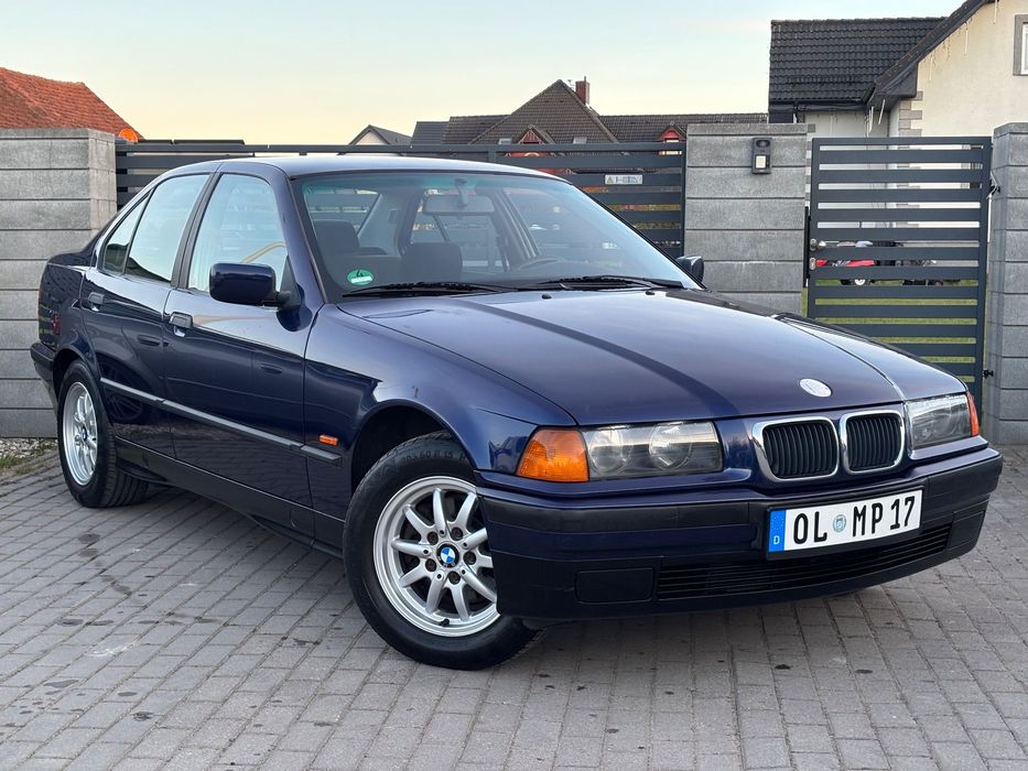 BMW Seria 3 BMW 316i E36 zachowane w oryginale, klimatyzacja, Import z Niemiec