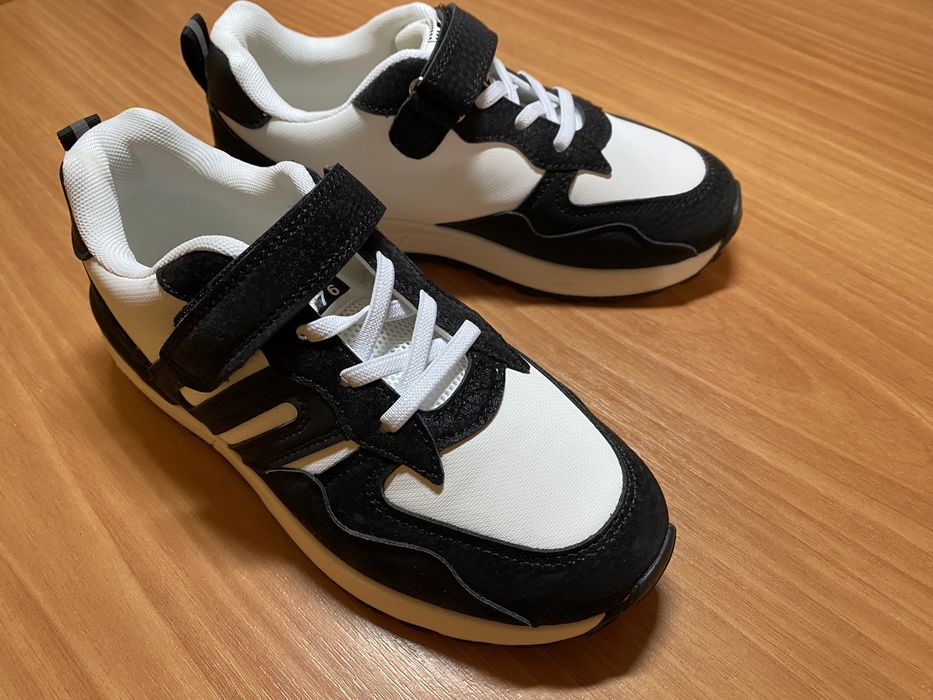 Кросівки Jong Golf 35 розмір(устілка 22,3)