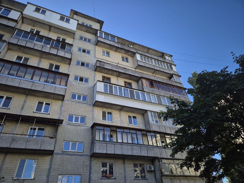 Ремонт балкона квартири будинку.Будьякі роботи