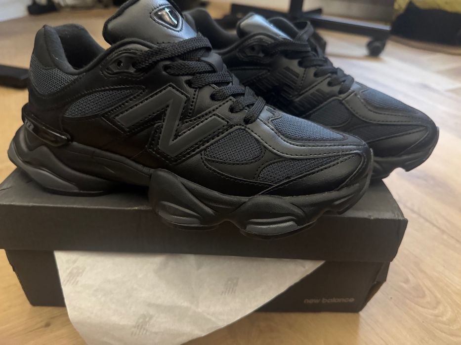 New Balance 9060 , 41,5