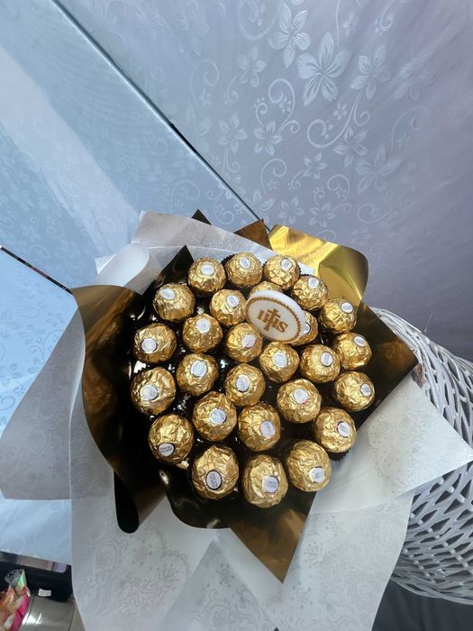 bukiet słodyczy, ferrero, komunia, prezent,