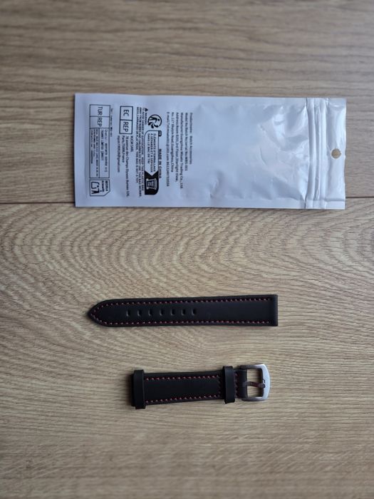 Pasek do zegarka 20 mm czerwona nić