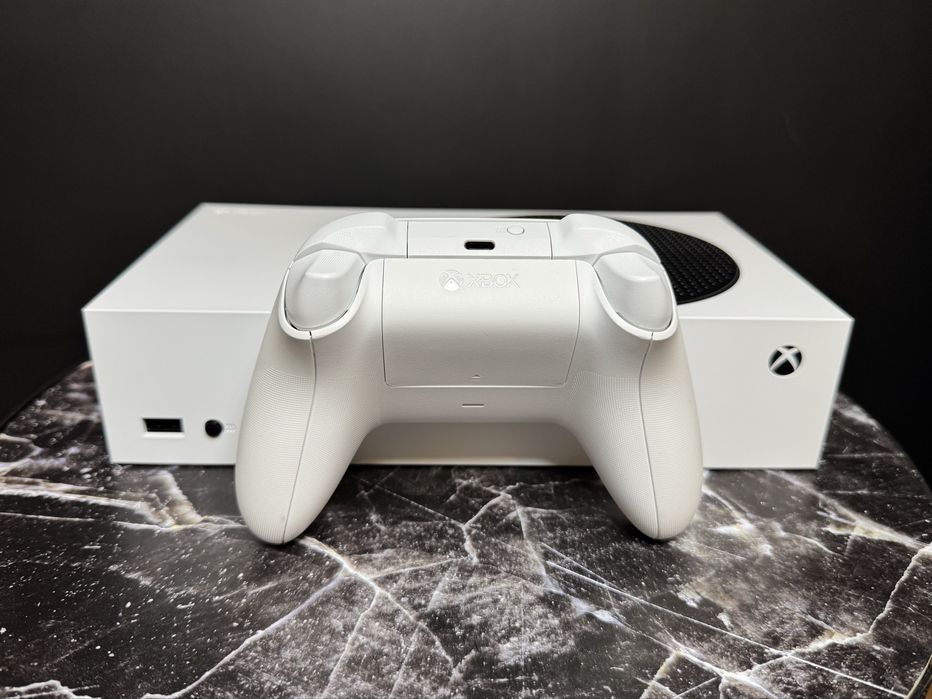 Konsola Xbox Series S 512 GB Idealny Stan