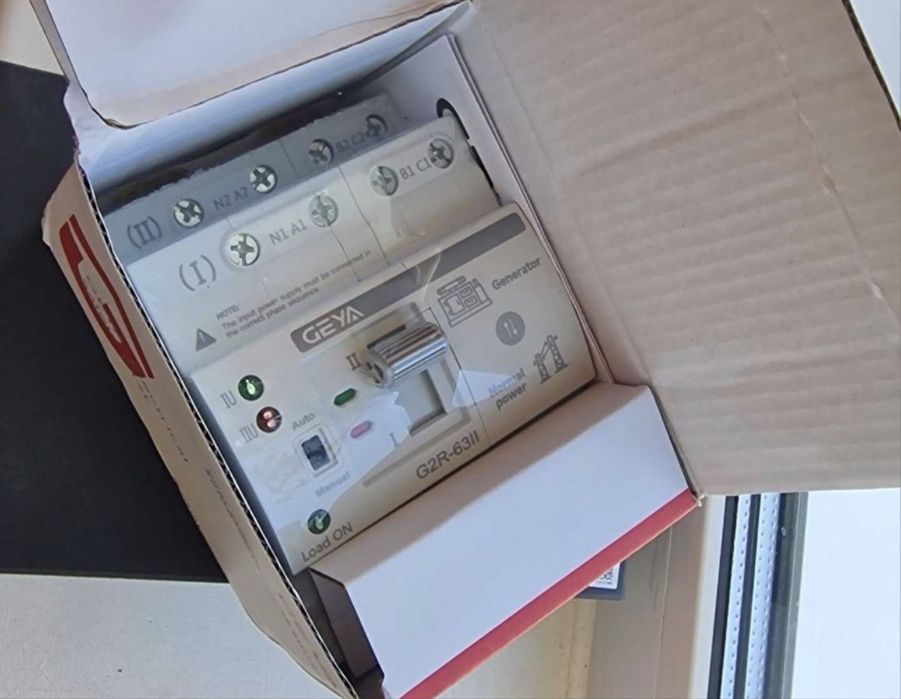 Аавтоматичний ввід вводу резерву GEYA 63А 4п 4P 4 полюса ( трифазний )