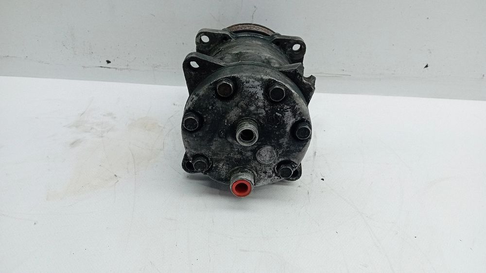 Compressor AC RENAULT Trafic II Chassis (EL)
