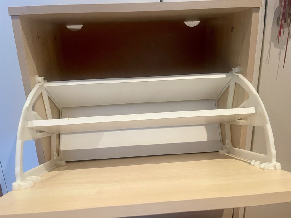 Sapateira Bissa Ikea com 2 compartimentos