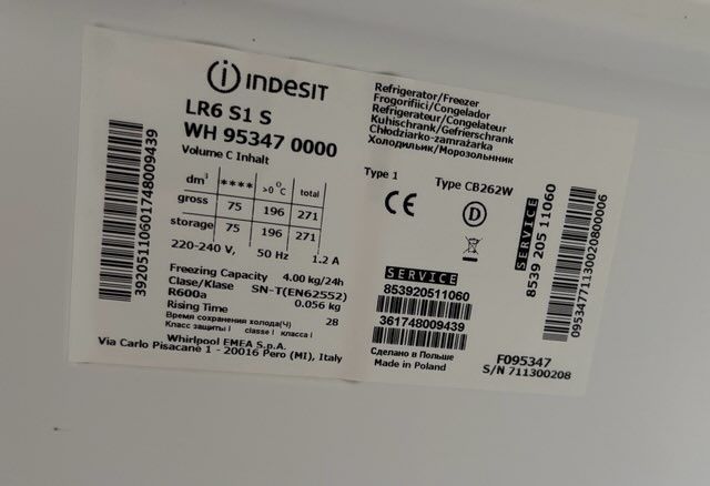 Lodówka INDESIT  uszkodzona