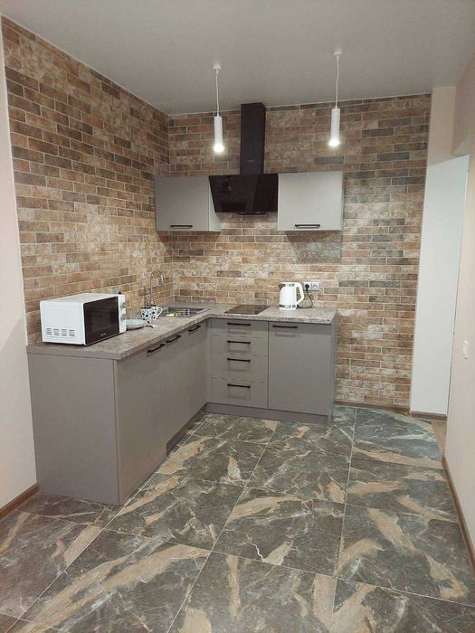 Аренда посуточно почасово квартира новострой Дворец Спорта Новые Дома