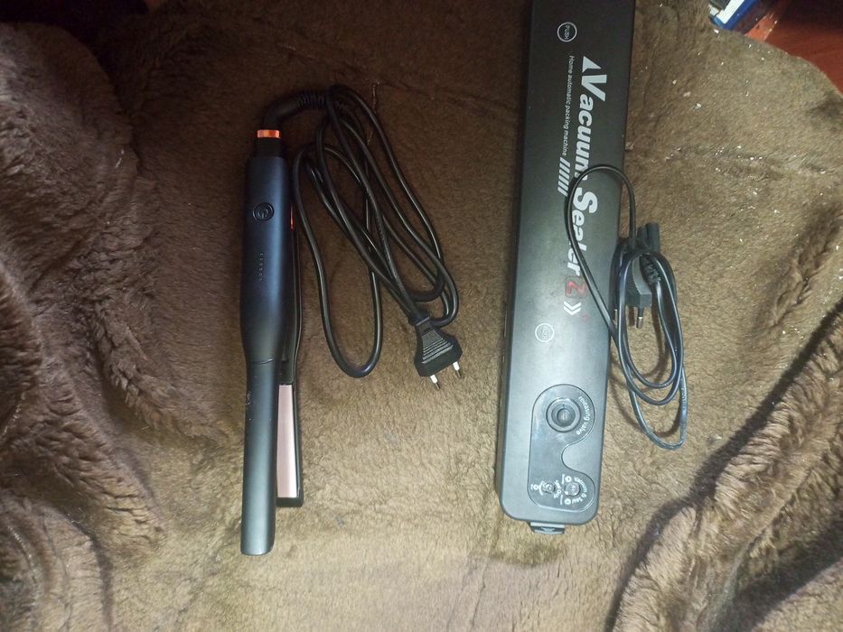 Вакуумный упаковщик и фен всё в рабочем состоянии.