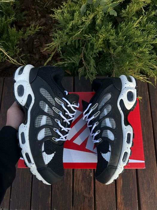 МУЖСКИЕ КРОССОВКИ Nike TN AIR MAX PLUS DRIFT Black / Кросівки Чоловічі Nike / Nike