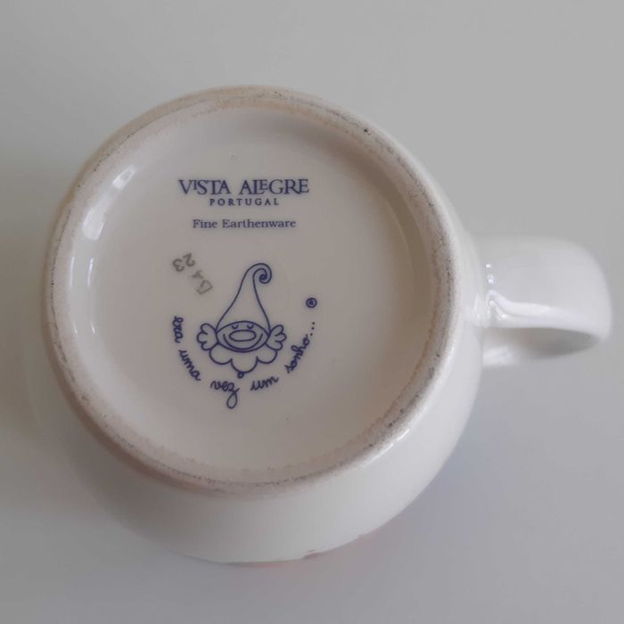 Caneca Vista Alegre Gato Bruxa Era Uma Vez Um Sonho