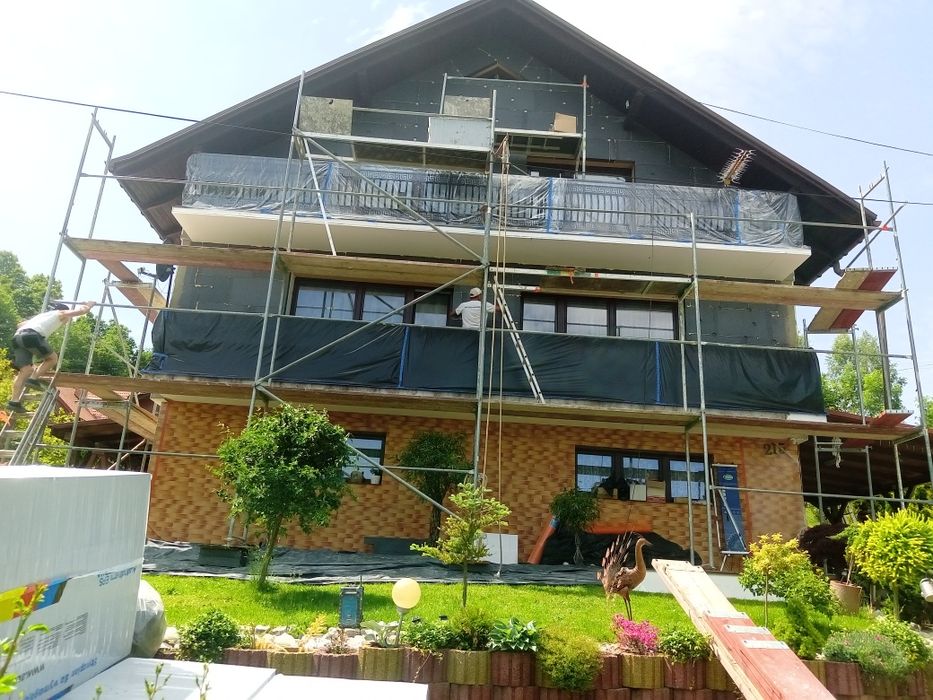 Ocieplanie budynków styropianem oraz welna