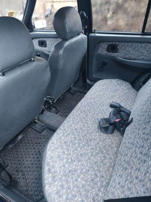 Продам автомобіль Славута