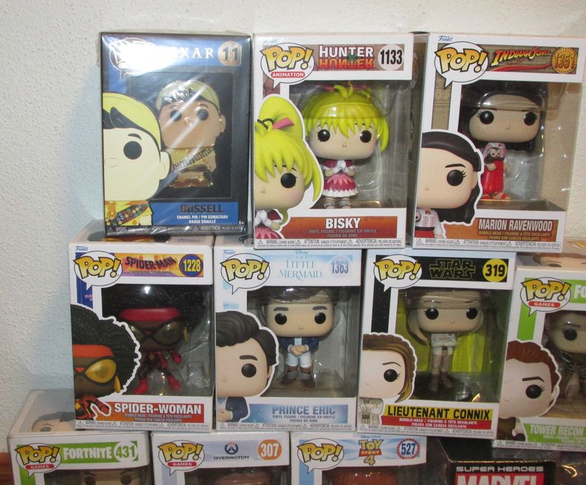 9 Funkos Pop + 1 Pop! Pin + Busto Spider-Man (Portes Incluidos)64751439921794121