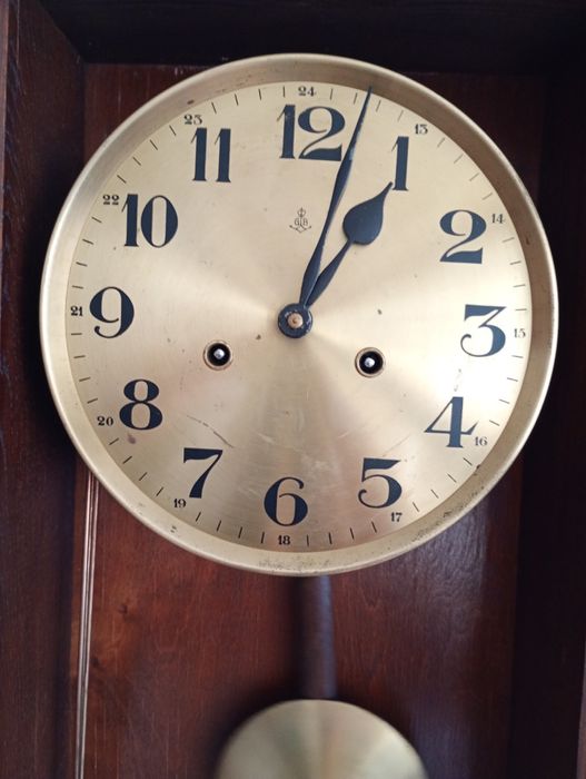 Zegar wiszący Gustaw Becker