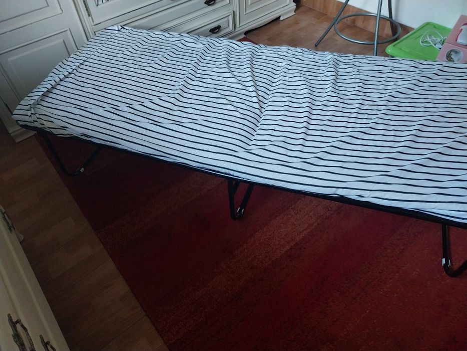 Cama de solteiro dobrável