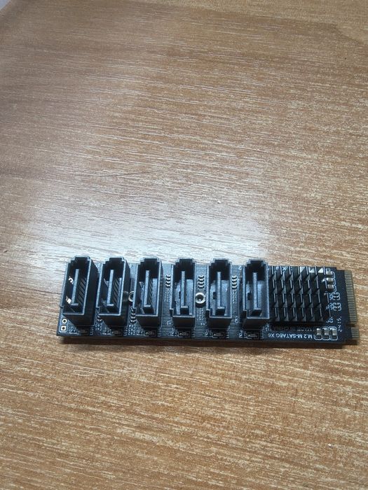 Karta rozszerzająca M.2 do sata3.0