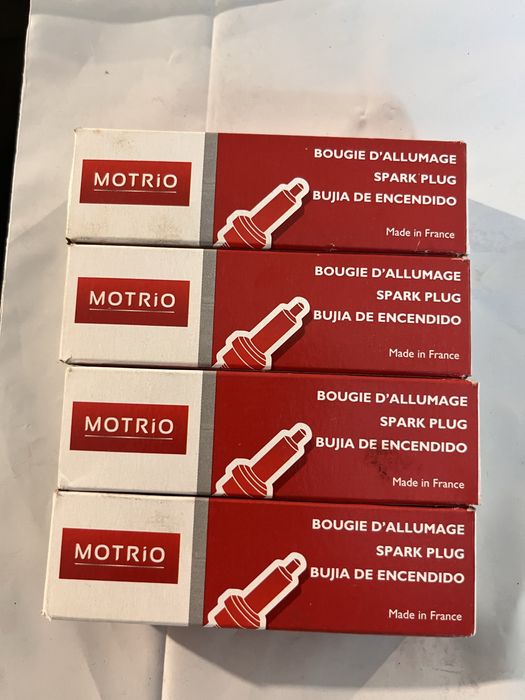 Свеча зажигания RENAULT (Рено) 86 71 016 890