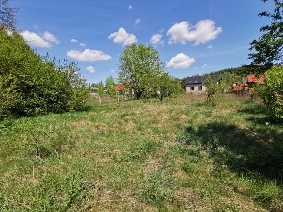 Działka Budowlana 1100m2 Płaska, bez zabudowań, Wąchock ul. Nadrzeczna
