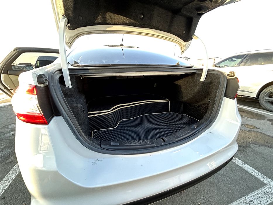 Ford fusion hybrid 2013 (2014)