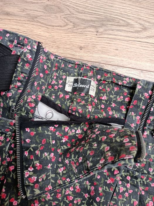 Spódnica mini beloved rozmiar 38