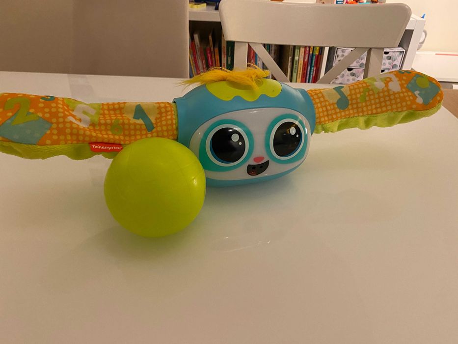 Zabawki Fisher-Price Rovee Szczeniak, Odkrywczy domek, jajka itp