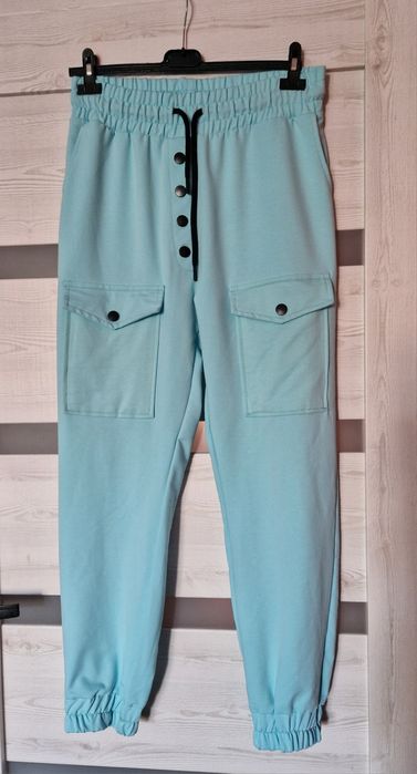 Sprzedam spodnie damskie dresowe bojówki Nowe