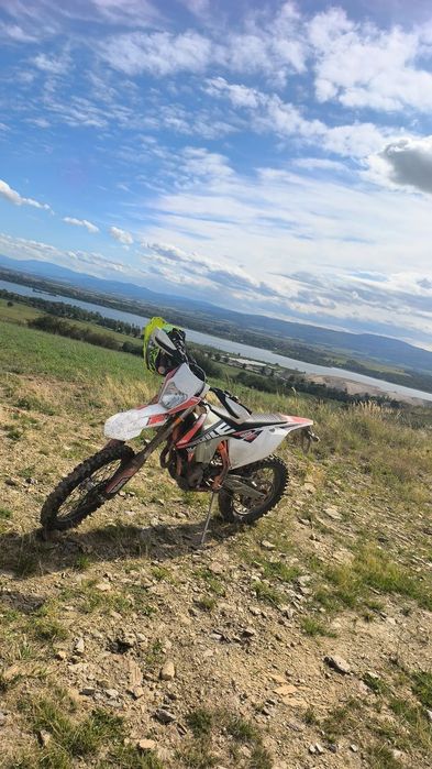 KTM
