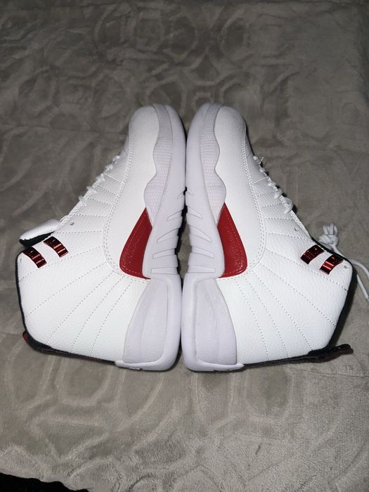 Jordan 12 retro branco