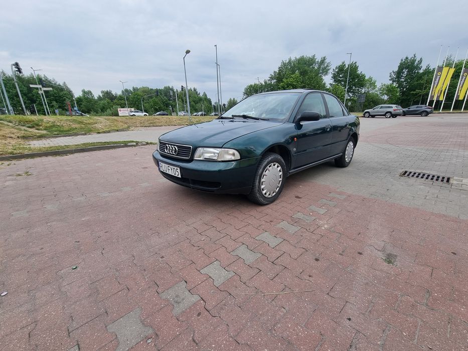 Audi a4 b5 1.8  Polecam