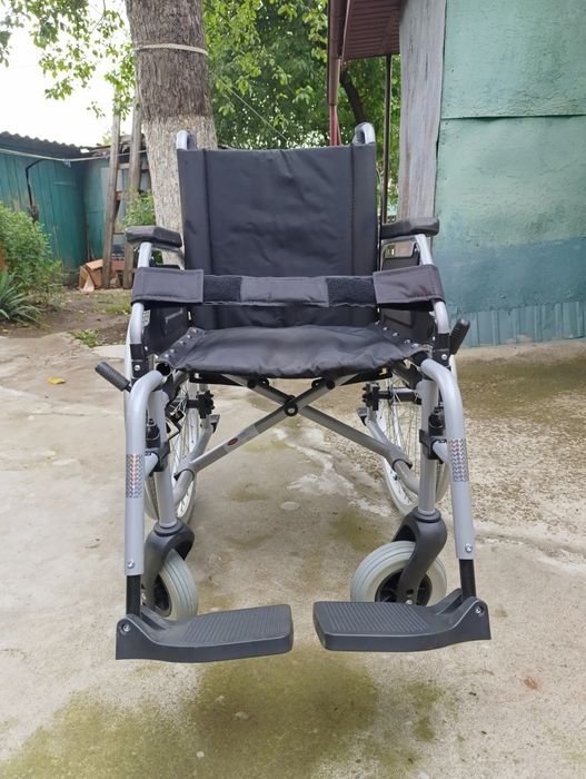 Новая инвалидная коляска