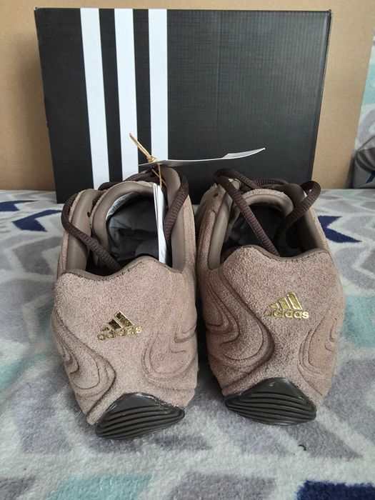 Sneakersy zamszowe Adidas Ghost Sprint brązowe - 40