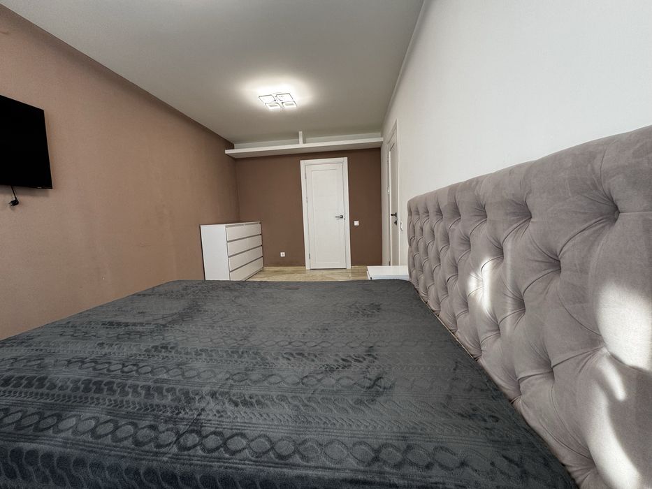 Дворівнева 2-кімн. квартира 67 м² |р-н ТЦ Чайка  | Ремонт, меблі, техніка, 2 балкони