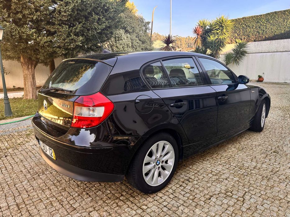 BMW Série 1 116i (Gasolina) – 2006 – 167.380 km – Excelente Estado