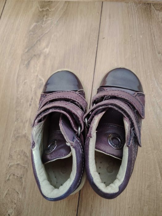 Buty dziewczęce Ecco 24