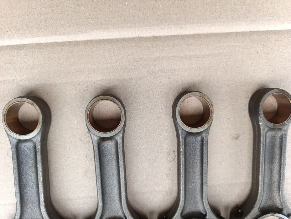 Шатун 2.0 D M47 M57 048 Bmw e46 e39 E60 E90 E87